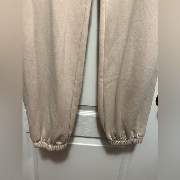 Princess Polly beige sweatpants joggers size women’s 4 us boyfriend boho pockets - Picture 14 of 16